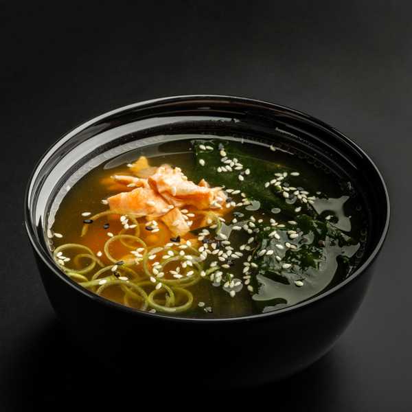 Мисо суп с лососем