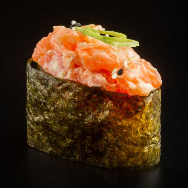 Гункан Сяке (Лосось)